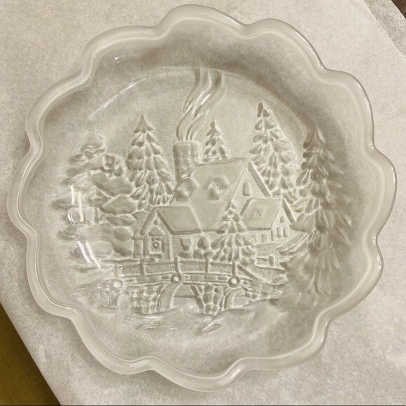Frosted Glass Winter Candy Or Serving Dish - Picture 1 of 6
